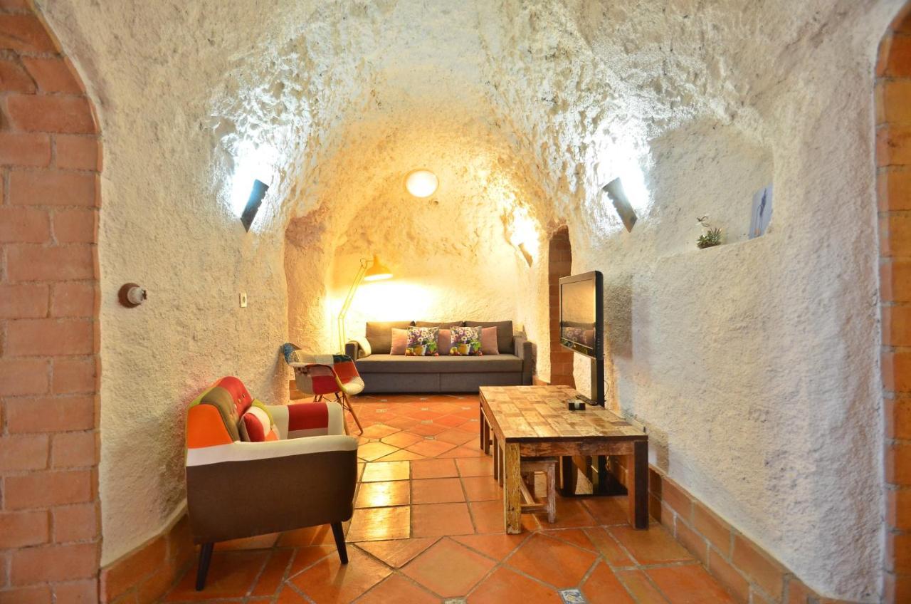 House&Cave Parking And Terrace, In The City Granada Luaran gambar