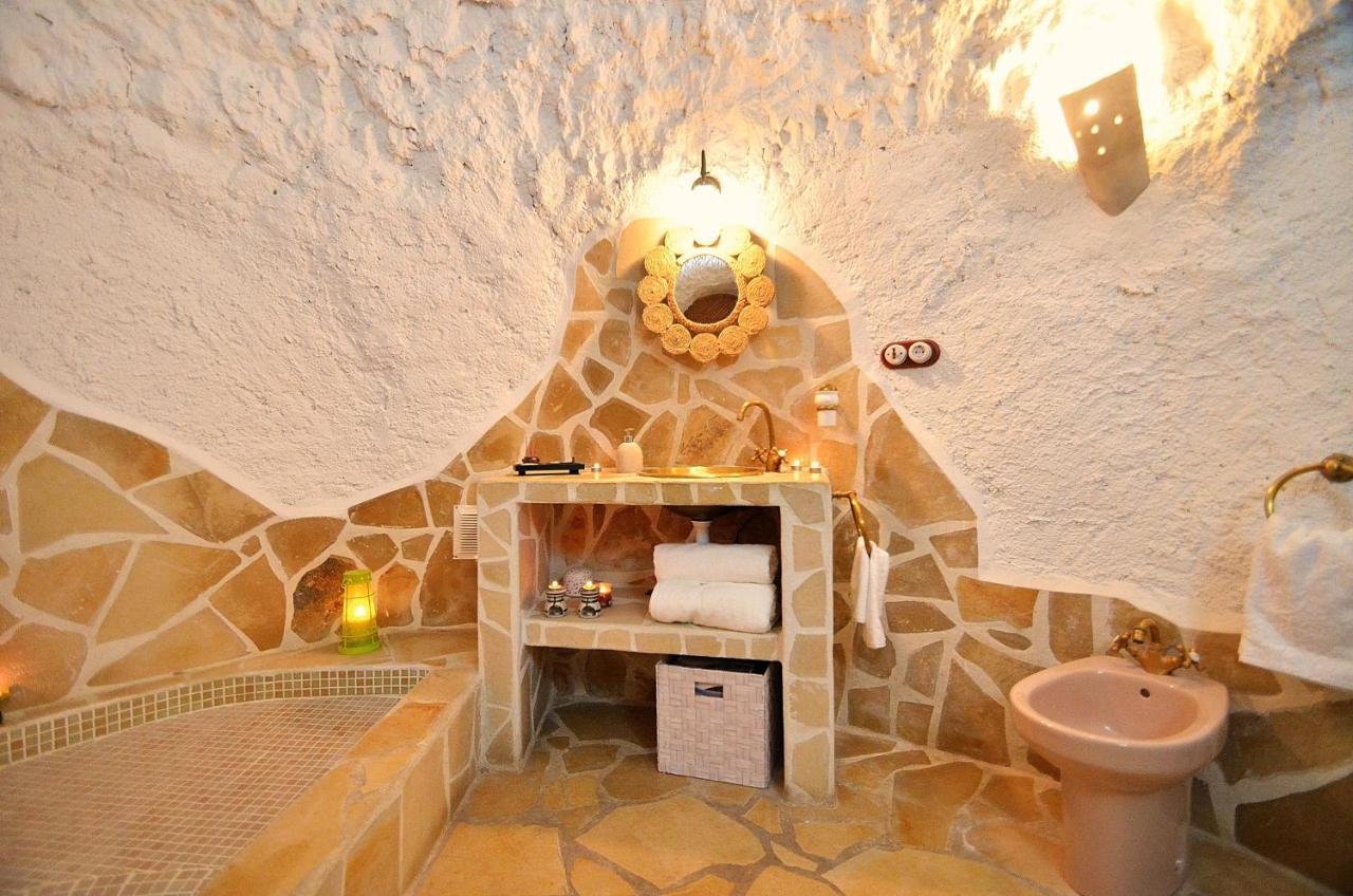 House&Cave Parking And Terrace, In The City Granada Luaran gambar