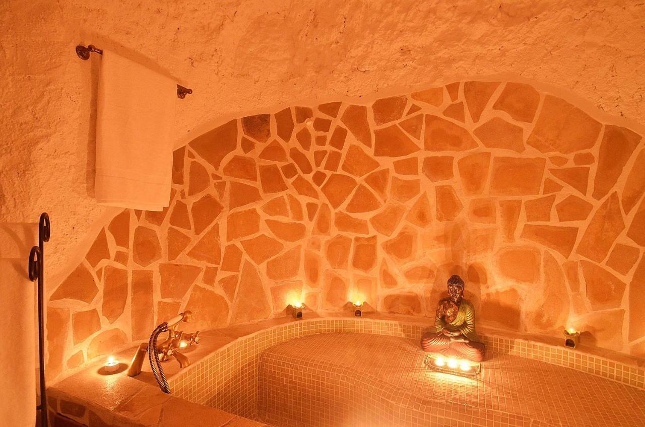 House&Cave Parking And Terrace, In The City Granada Luaran gambar