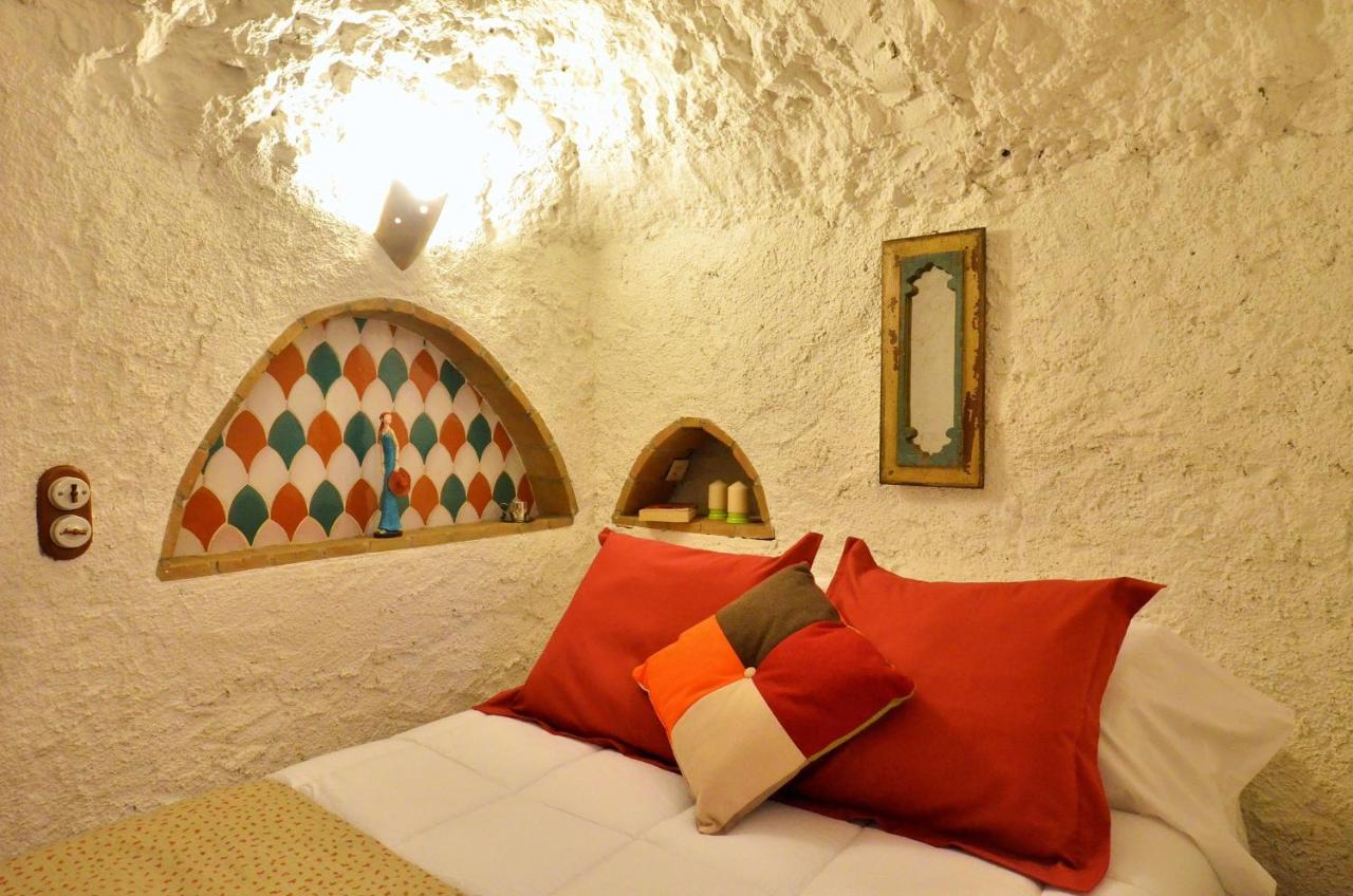 House&Cave Parking And Terrace, In The City Granada Luaran gambar