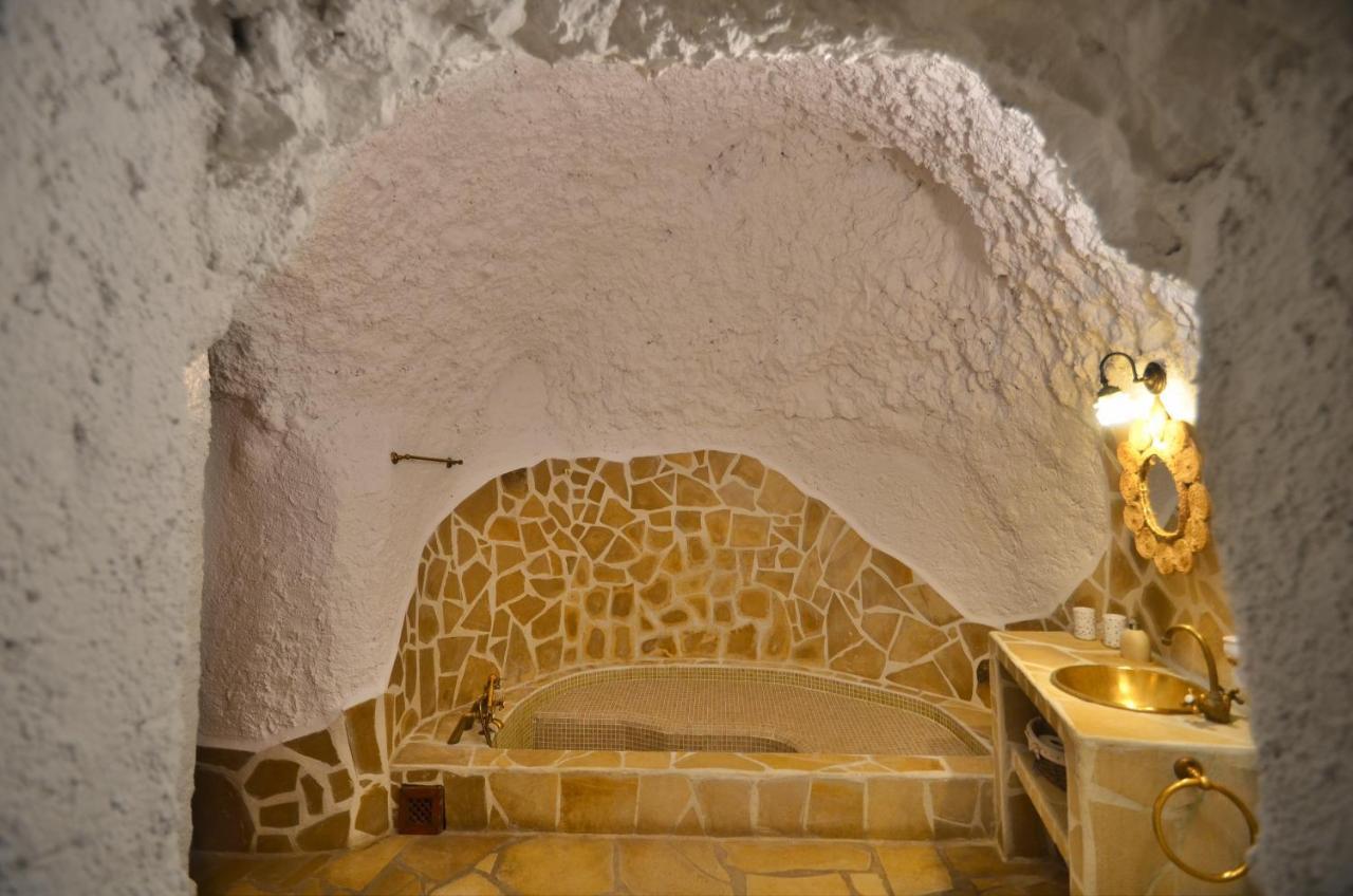 House&Cave Parking And Terrace, In The City Granada Luaran gambar